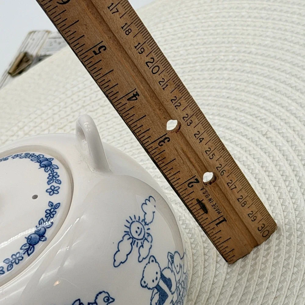 Vintage Style Blue and White Bear Forest Ceramic Teapot with Lid Kawaii Nikko